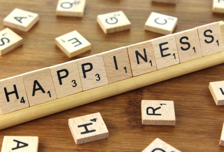 Psychological facts of happiness-gkaim.com
